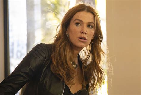 Poppy Montgomery Teases Reef Break Finale, Explains Why .